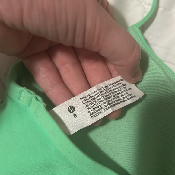 lululemon flow y bra size 8 - Picture 4 of 4